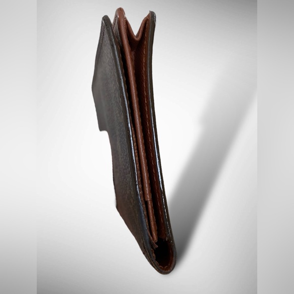 Louis Vuitton Monogram Porto Valeur Cult Credit Card/Billfold - Picture 12 of 16